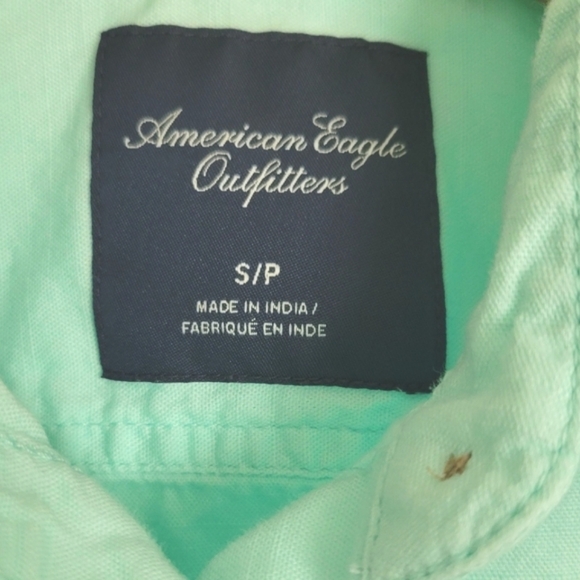 American Eagle Button Up Collared Shirt - Picture 2 of 3